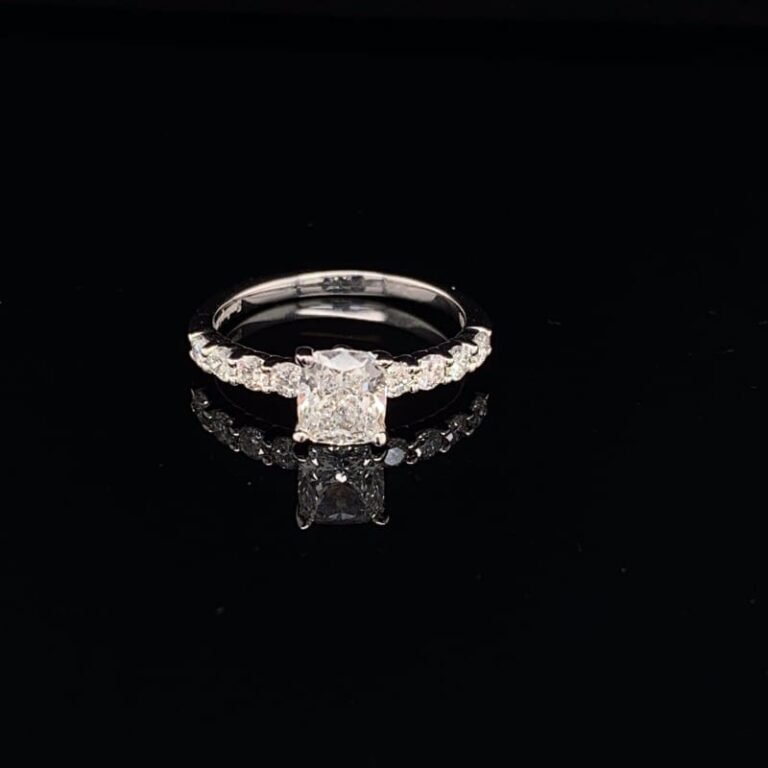 engagement ring