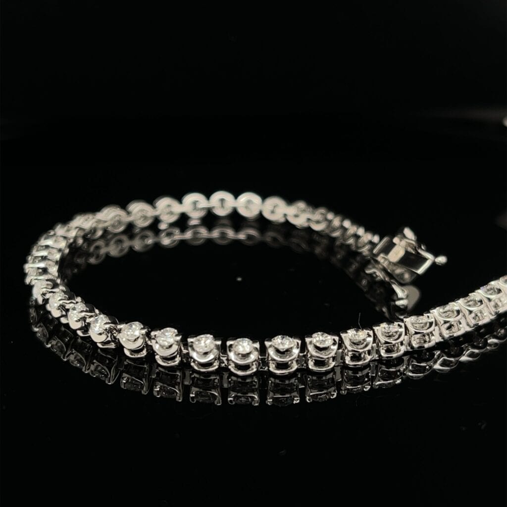 #StockMarch2-972000 14K White Gold Bracelet 50 Diamonds Color H Clarity ...