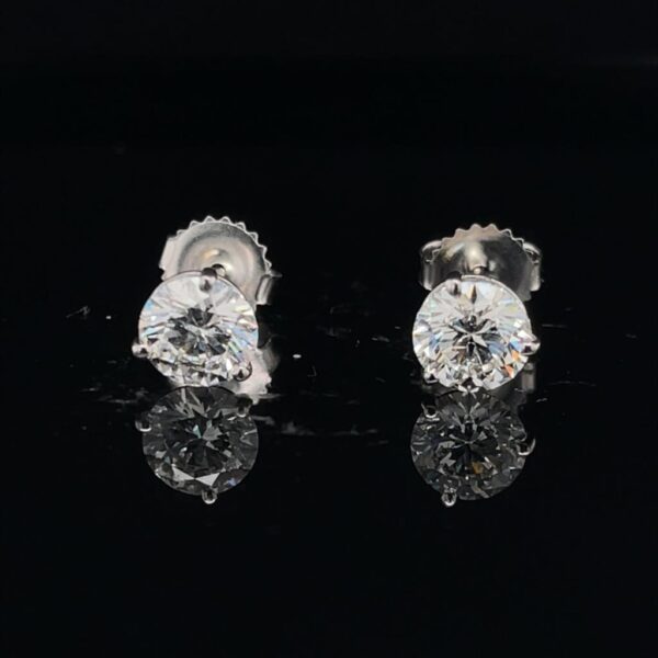 #RodOct4 973500 Earrings 2.28CTW Color E Clarity SI1