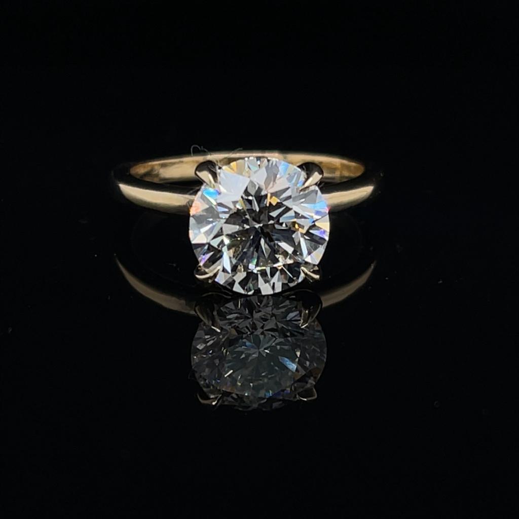 14K Yellow Gold 3.10 Round Solitaire Lab-Grown Color G Clarity VS1