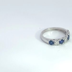 White gold ring with sapphires and diamonds White gold ring with sapphires and diamonds